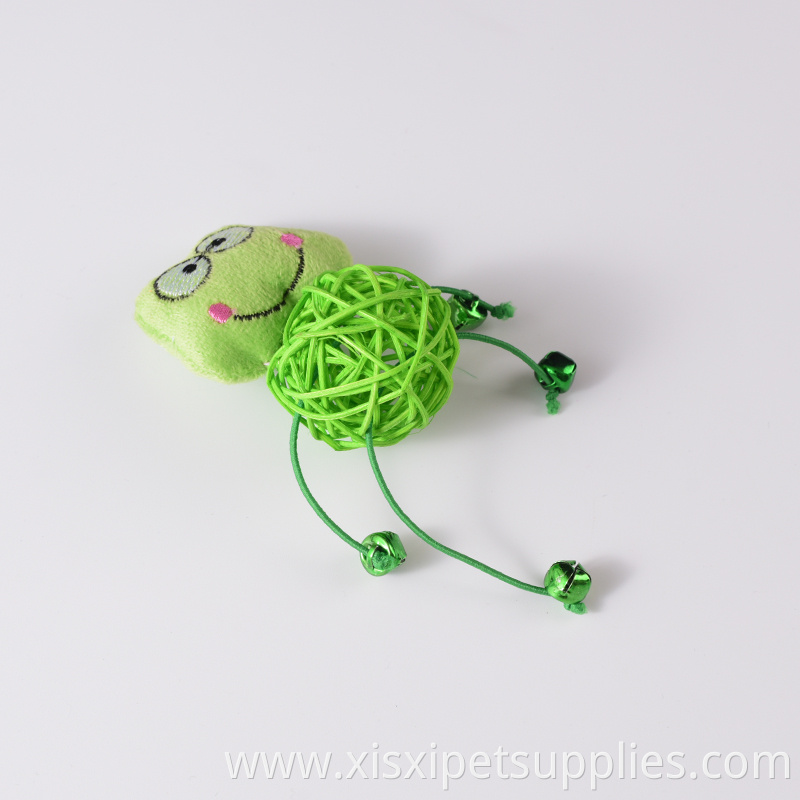 christmas cat toy animal shape rattan toy for pet cat with bell